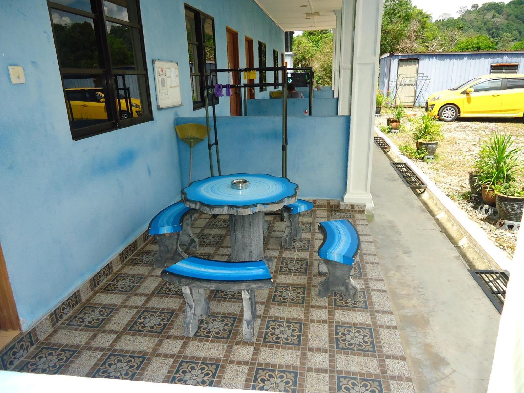 D'Pinggir Guest Room Kuala Tahan Exterior photo